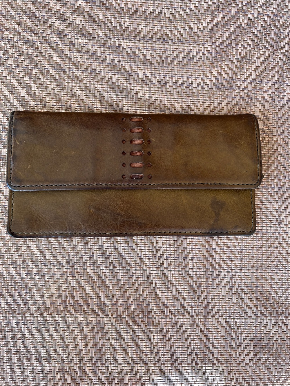 Clarks Women’s Brown Leather ID Wallet with Multicolor Stripe Insert